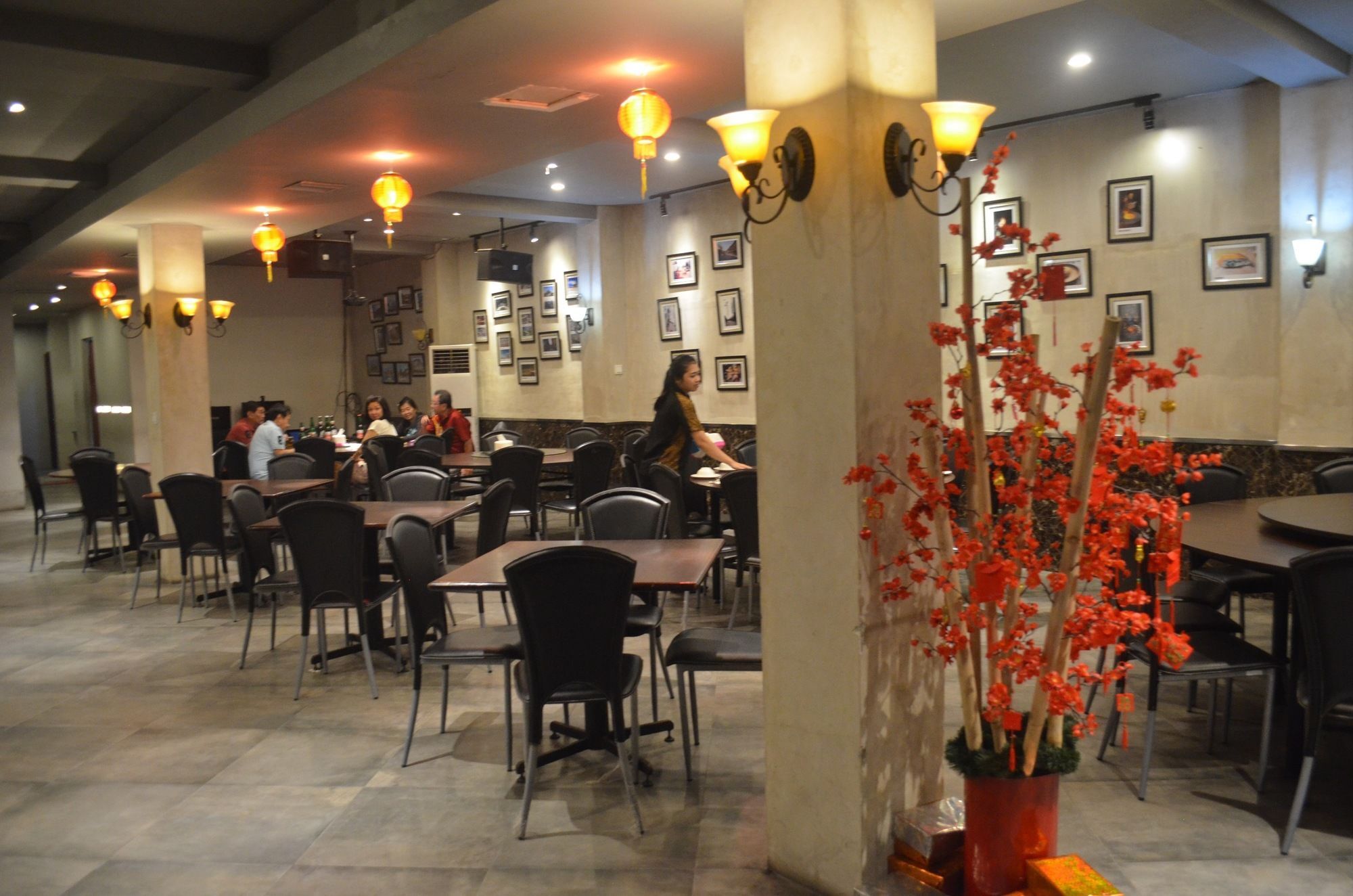 Mustika Gajah Mada Hotel Giacarta Esterno foto