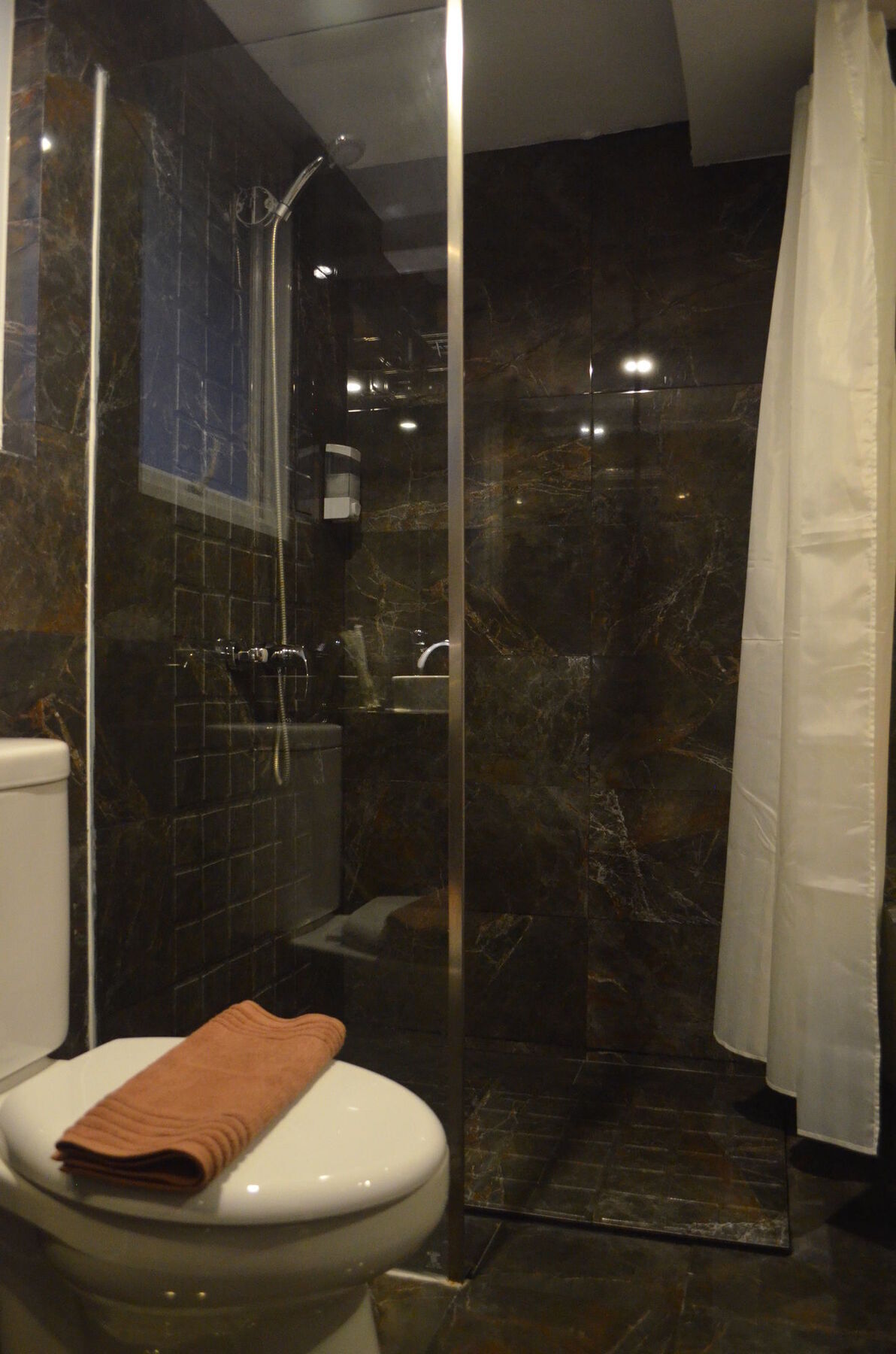 Mustika Gajah Mada Hotel Giacarta Esterno foto