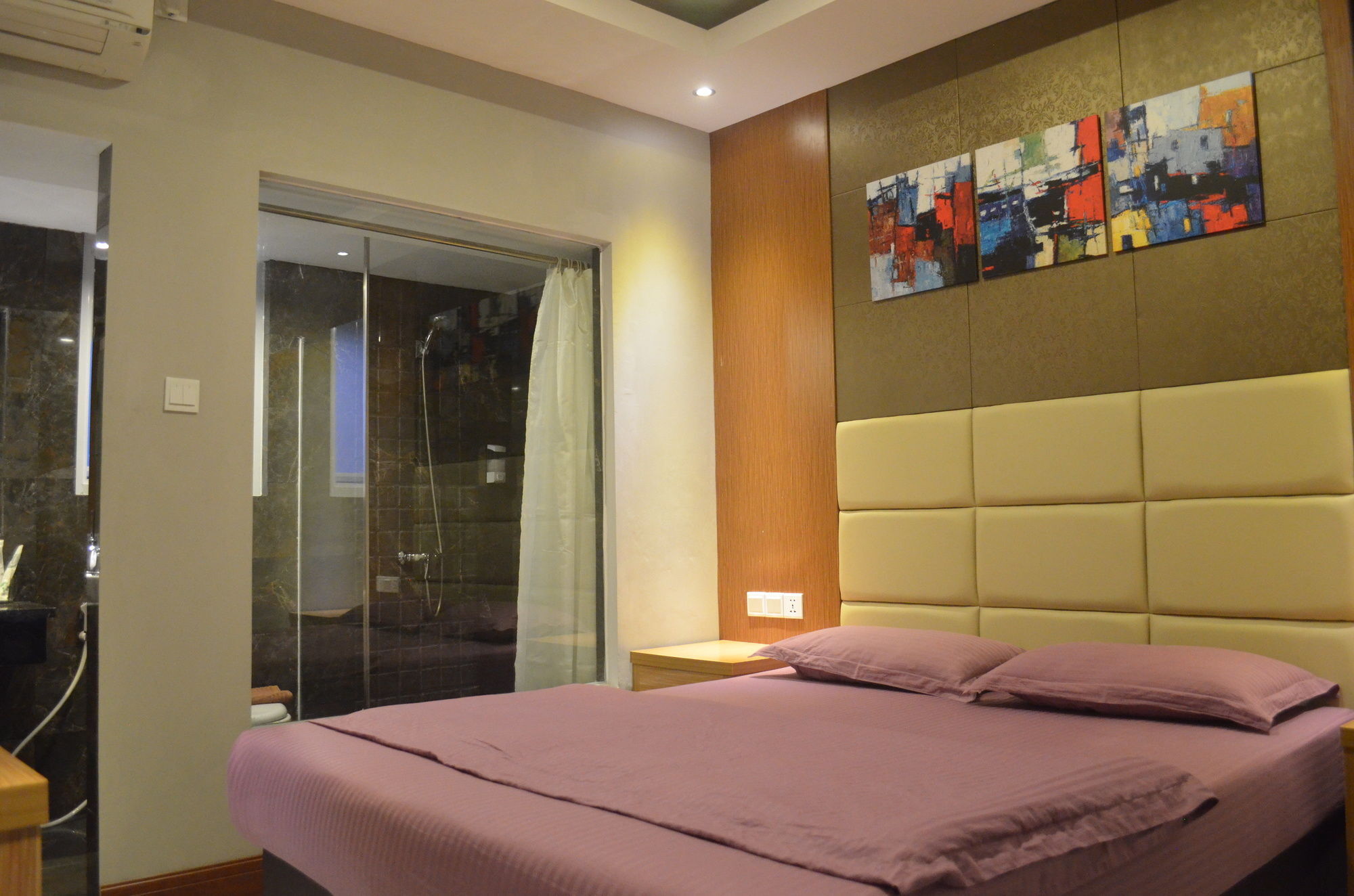 Mustika Gajah Mada Hotel Giacarta Esterno foto