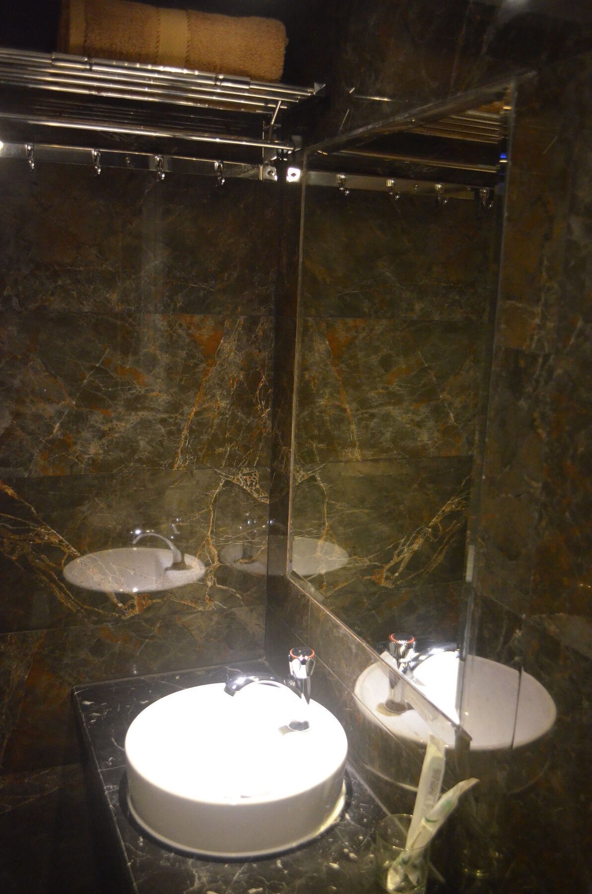 Mustika Gajah Mada Hotel Giacarta Esterno foto